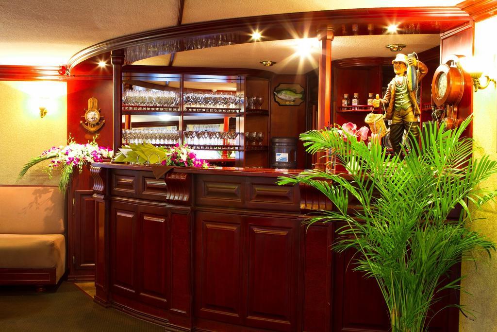 波格丹·赫梅利尼茨基酒店 基輔 外观 照片